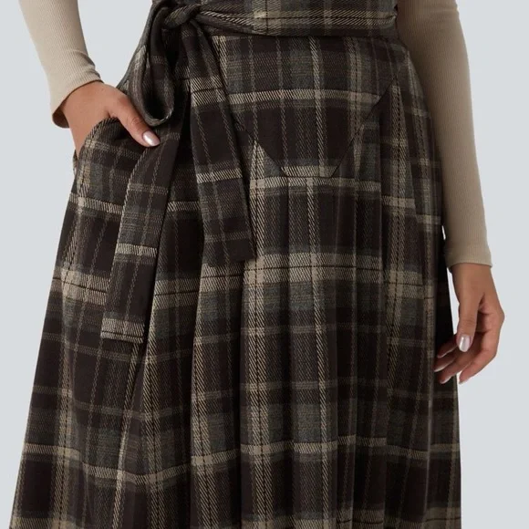 Halara Nordin Pleated A-Line Wrap Skirt - Picture 4 of 10